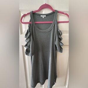JODIFL Dark green Cold Shoulder Blouse